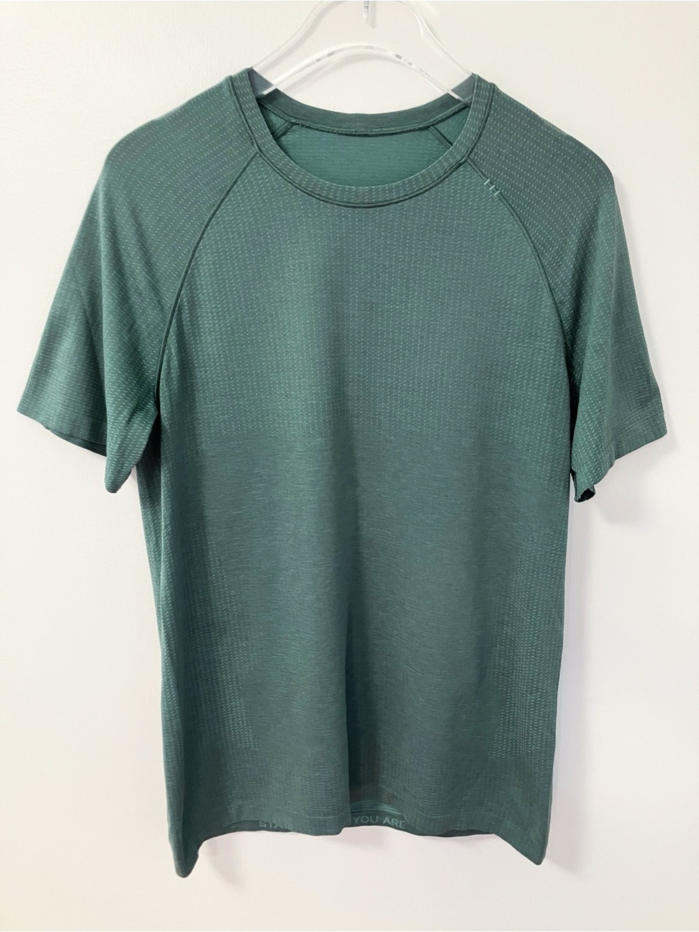 Lululemon | Green Metal Vent Tee M Activewear Athletic Gym Training Workout